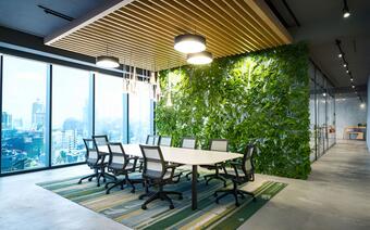 La révolution des bureaux flexibles en 2025 : Pourquoi votre entreprise doit s'adapter