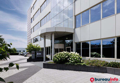 Bureaux à louer dans Espace de Coworking à Strassen
